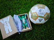 Load image into Gallery viewer, Buddy Bär + Fussball Mini | DFB-Pokal Finale Berlin 2026 | FC Bayern - VfB Stuttgart