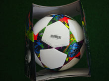 將圖片載入圖庫檢視器 Fussball Champions League Final Berlin 2015 OMB