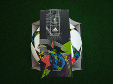 將圖片載入圖庫檢視器 Fussball Champions League Final Berlin 2015 OMB