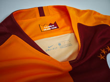 Laden Sie das Bild in den Galerie-Viewer, Galatasaray Istanbul 2018-2019 Home