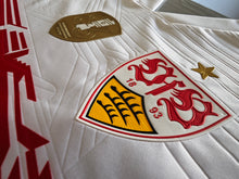 Laden Sie das Bild in den Galerie-Viewer, VfB Stuttgart 2025-2026 Home DFB-Pokal Finale Berlin + Spielernummer