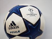 Load image into Gallery viewer, Fussball Champions League Finale 10 OMB / Gebraucht
