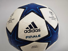 Load image into Gallery viewer, Fussball Champions League Finale 10 OMB / Gebraucht