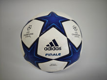 Load image into Gallery viewer, Fussball Champions League Finale 10 OMB / Gebraucht
