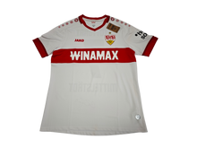 將圖片載入圖庫檢視器 VfB Stuttgart 2024-2025 Home Autogramm Signiert - Mittelstädt 7