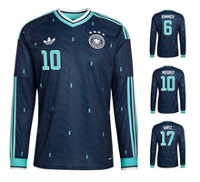 Laden Sie das Bild in den Galerie-Viewer, DFB Herren WM 2026 Away Langarm + Spielernummer