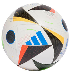 Fussball Adidas Fussballliebe EURO 2024