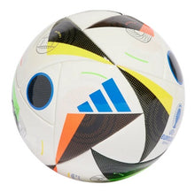 Laden Sie das Bild in den Galerie-Viewer, Fussball Adidas Fussballliebe EURO 2024