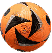 Cargar imagen en el visor de la galería, Fussball FUSSBALLLIEBE EURO 2024 Match Ball Winter OMB