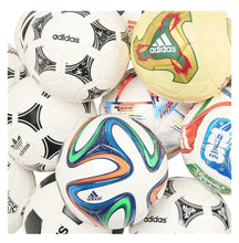 Cargar imagen en el visor de la galería, Fussball Adidas Mini Historical Set WM 1970 - WM 2026