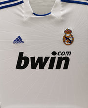 Laden Sie das Bild in den Galerie-Viewer, Real Madrid 2010-2011 Home Liga - Ronaldo 7