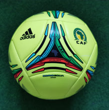 Cargar imagen en el visor de la galería, Fussball Adidas Auswahl Tango Comoequa Pelias wawa aba Glider Training Adipure