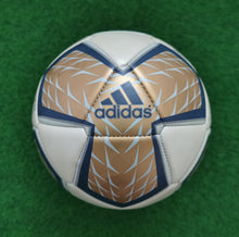 Cargar imagen en el visor de la galería, Fussball Adidas Auswahl Tango Comoequa Pelias wawa aba Glider Training Adipure