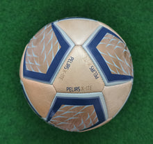 Cargar imagen en el visor de la galería, Fussball Adidas Auswahl Tango Comoequa Pelias wawa aba Glider Training Adipure