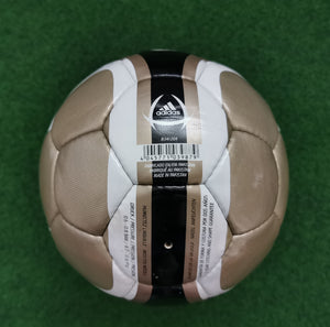 Fussball Adidas Auswahl Tango Comoequa Pelias wawa aba Glider Training Adipure