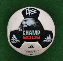 Cargar imagen en el visor de la galería, Fussball Adidas Auswahl Tango Comoequa Pelias wawa aba Glider Training Adipure