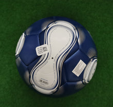 Cargar imagen en el visor de la galería, Fussball Adidas 2005-2008 Roteiro Teamgeist Europass Gloria Terrapass Sammler