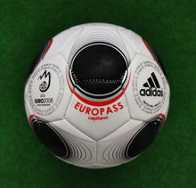 Load image into Gallery viewer, Fussball Adidas 2005-2008 Roteiro Teamgeist Europass Gloria Terrapass Sammler