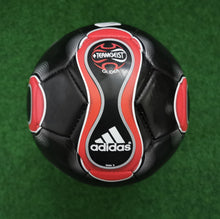 Cargar imagen en el visor de la galería, Fussball Adidas 2005-2008 Roteiro Teamgeist Europass Gloria Terrapass Sammler