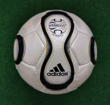 Load image into Gallery viewer, Fussball Adidas 2005-2008 Roteiro Teamgeist Europass Gloria Terrapass Sammler