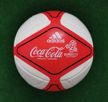 Cargar imagen en el visor de la galería, Fussball Adidas EURO 2012 Sonder-Edition Coca-Cola I Glider