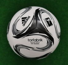 將圖片載入圖庫檢視器 Fussball Adidas Torfabrik Bundesliga 2010-2015 Top Replique Training Glider