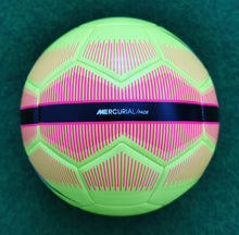 Cargar imagen en el visor de la galería, Fussball Nike Modelle T90 Mercurial Club Team u.a.