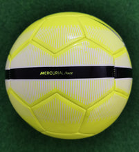 Cargar imagen en el visor de la galería, Fussball Nike Modelle T90 Mercurial Club Team u.a.