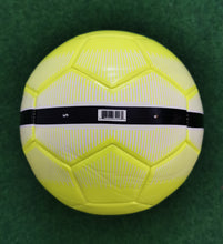 Cargar imagen en el visor de la galería, Fussball Nike Modelle T90 Mercurial Club Team u.a.