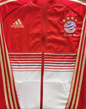 Laden Sie das Bild in den Galerie-Viewer, Adidas FC Bayern Trainingsjacke 2011-2022 I Anthem Jacket