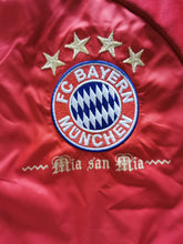 Laden Sie das Bild in den Galerie-Viewer, Adidas FC Bayern Trainingsjacke 2011-2022 I Anthem Jacket