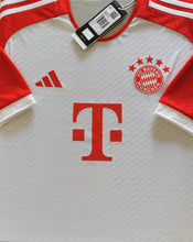 將圖片載入圖庫檢視器 FC Bayern 2023-2024 Home Authentic - Beckenbauer 5 KAISER