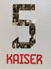 Charger l&#39;image dans la galerie, FC Bayern 2023-2024 Home Authentic - Beckenbauer 5 KAISER