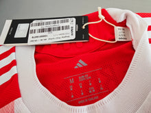 將圖片載入圖庫檢視器 FC Bayern 2025-2026 Home AUTHENTIC - Müller 25 Sonderflock