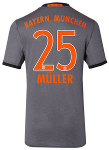 FC Bayern 2016-2017 Away + Spielernummer