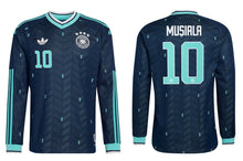 Laden Sie das Bild in den Galerie-Viewer, DFB Herren WM 2026 Away Langarm + Spielernummer