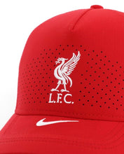 Laden Sie das Bild in den Galerie-Viewer, Cap Nike FC Liverpool 2020-2021 Red Classic 99 I Klopp