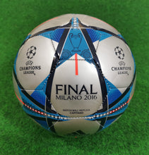 將圖片載入圖庫檢視器 Fussball UCL Final Milano 2016 Capitano Silber