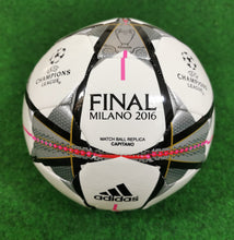 Laden Sie das Bild in den Galerie-Viewer, Fussball UCL Final Milano 2016 Capitano