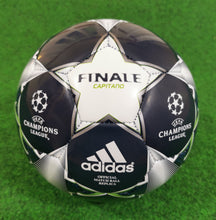 Charger l&#39;image dans la galerie, Fussball UCL Finale 8 Capitano