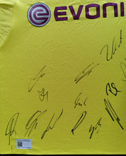 將圖片載入圖庫檢視器 Borussia Dortmund 2012-2013 Home Signiert TEAM - L