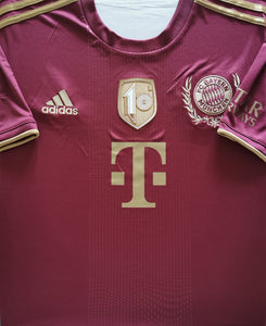 FC Bayern Sondertrikot Wiesn 2022