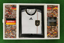 Cargar imagen en el visor de la galería, DFB WM 2010 Home Authentic Special Edition Box