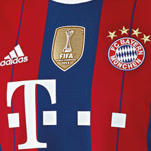 Charger l&#39;image dans la galerie, FC Bayern 2014-2015 Home WC - Lewandowski 9