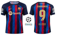 Laden Sie das Bild in den Galerie-Viewer, FC Barcelona 2022-2023 Home UCL - Lewandowski 9